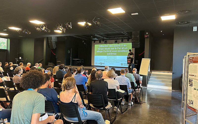 Presentation at the Forum des Hautes Pressions