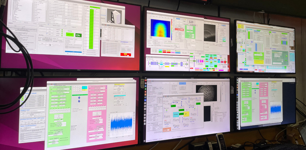 Controls for HED experiment at the EuXFEL